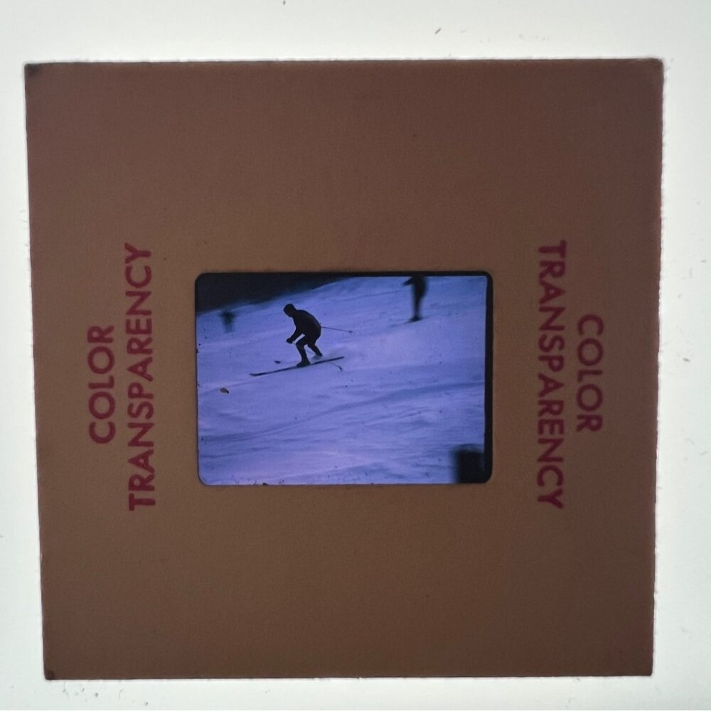 19 Vintage 1960s Mixed-Race Couple Ski Resort Photo Slides Leisure Collection - Picture 5 of 5
